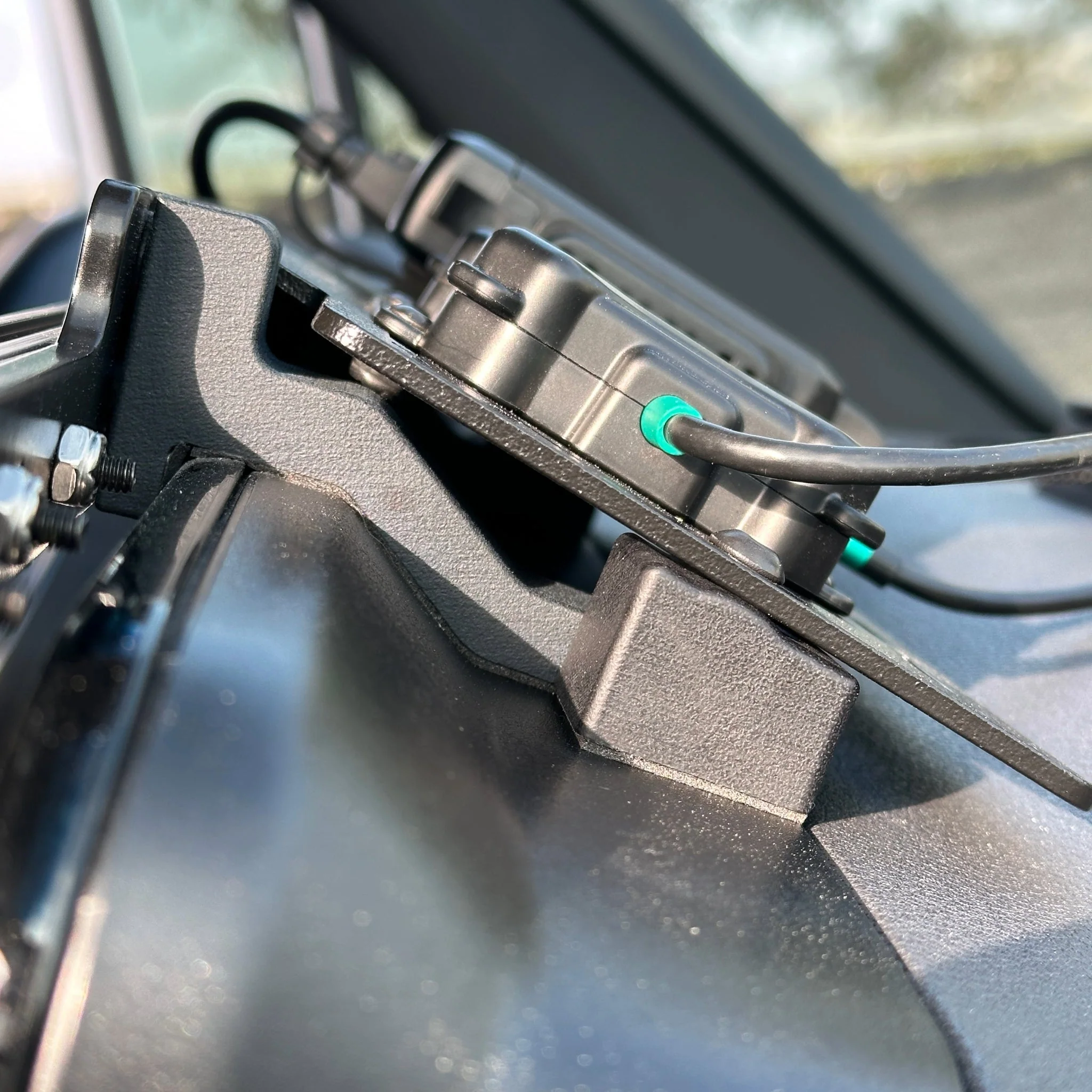 TERRA X Accessory Mounting Plate - TERRA X - X Plate for Navidok Overlander X Accessories - Image 6
