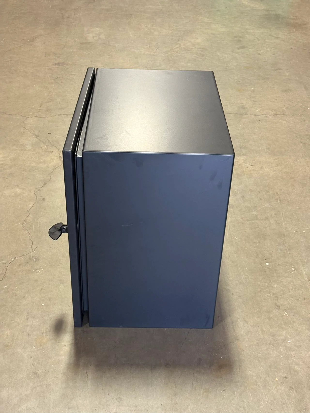 Tec Vanlife Aluminum Storage Box - Grande | Camper Van Storage - Image 8