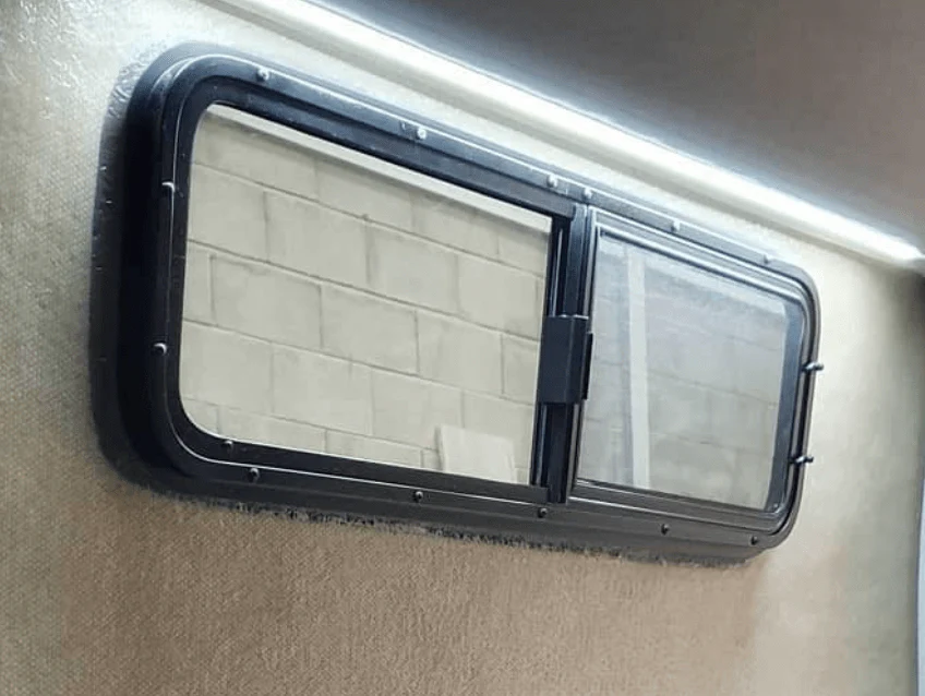CRL Universal Van Sliding Window Passenger Side (VW1033R) - Image 4