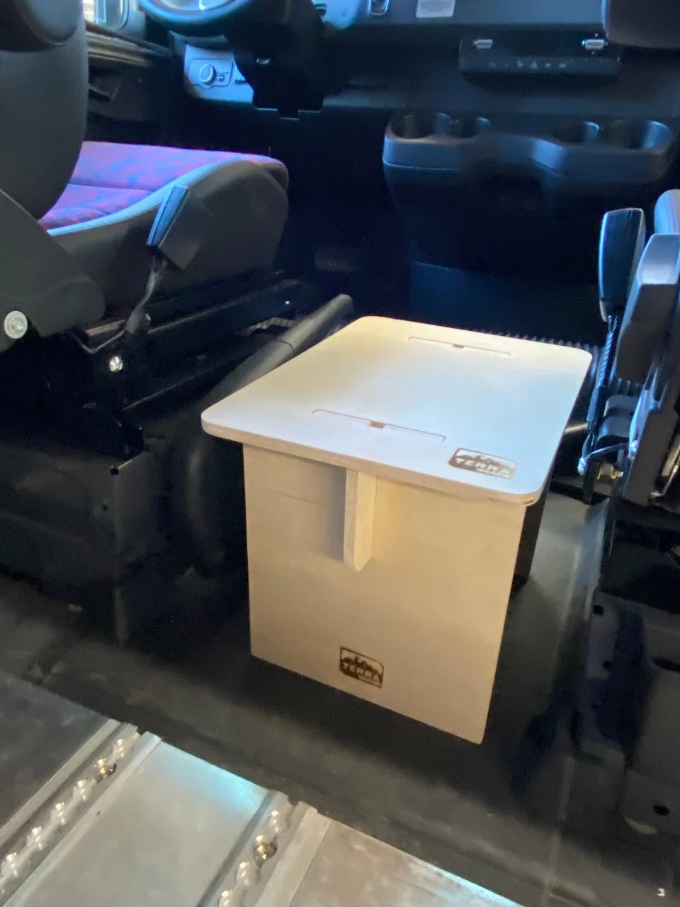 Terrawagen Eco Air Table – Center Walkthrough Table for EcoFlow Wave 2 & 3 - Image 3