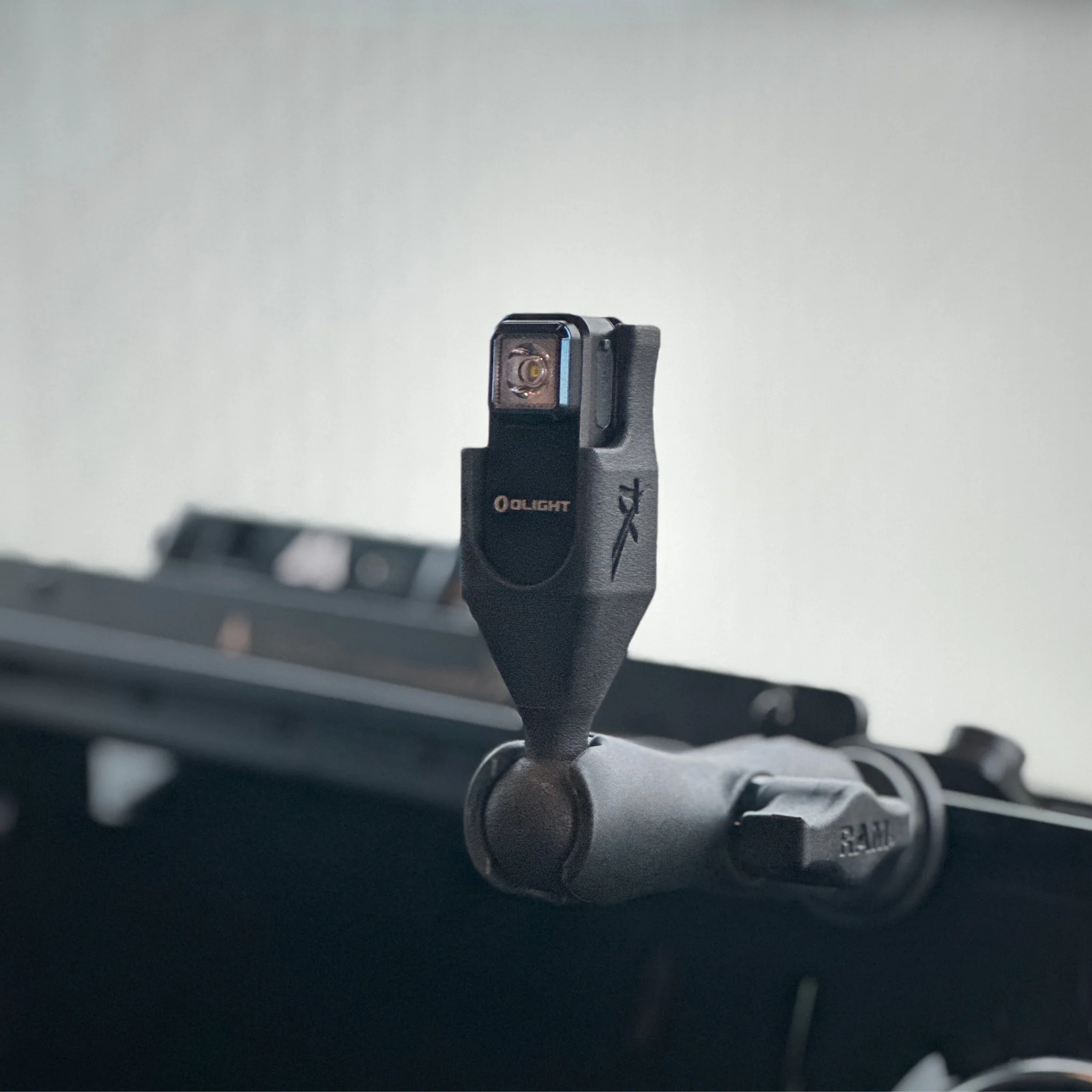 TERRA X Olight Oclip Mount – Navilight Cockpit Light for Vans & Ram Mount Systems - Image 10