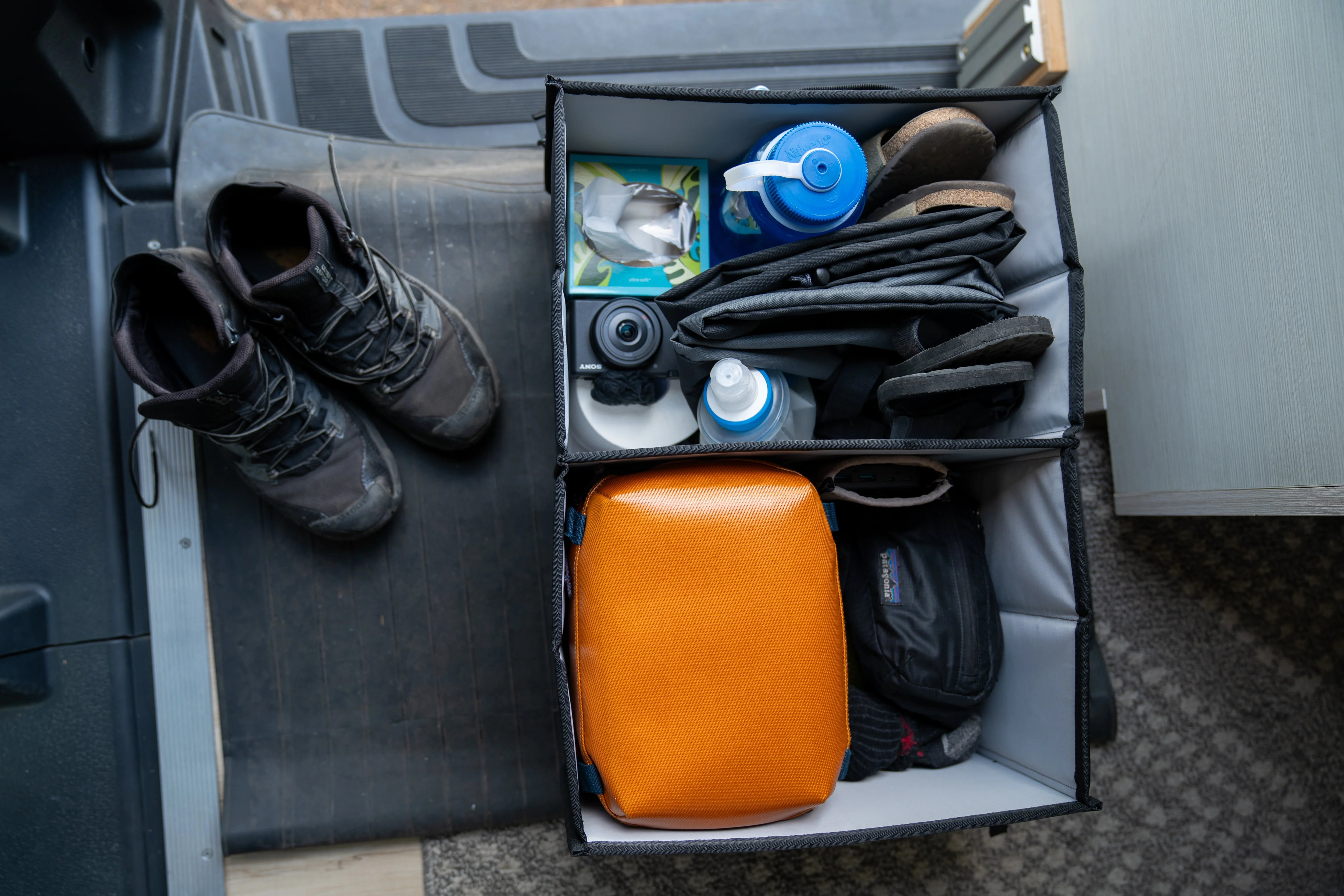 VanEssential Road Trip Storage Box (Large) - Image 10