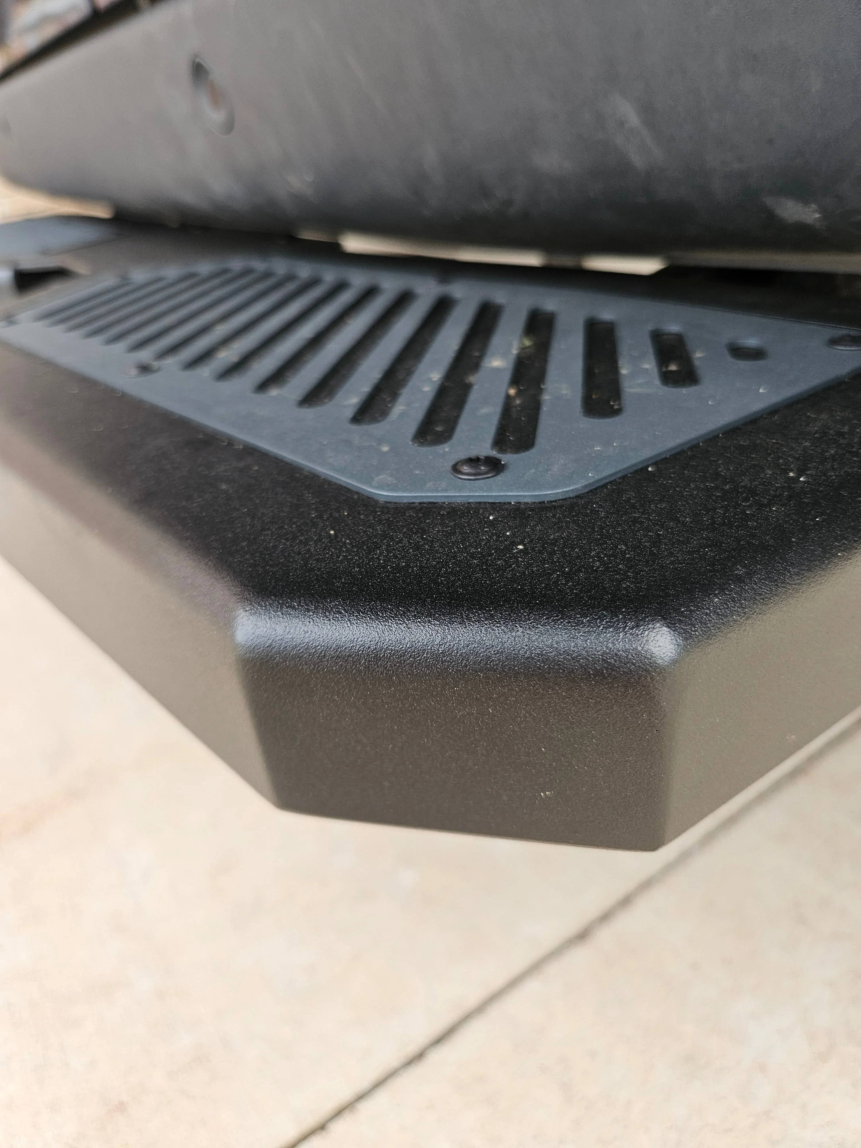 Rover Vans 2019+ Mercedes Sprinter Rear Hitch Step - Image 4