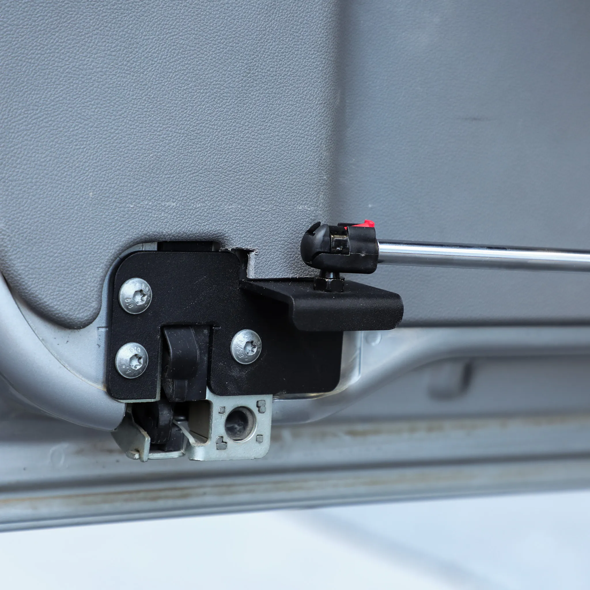 Canyon Adventure Vans STOP-STAY Door Safety System for Mercedes Sprinter (Patented) - Image 10