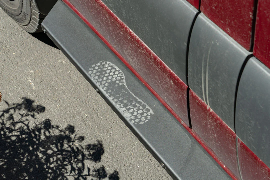 Van Compass 2015-2022 Mercedes Sprinter 170" - 4X4 Rocker Guards - Image 4