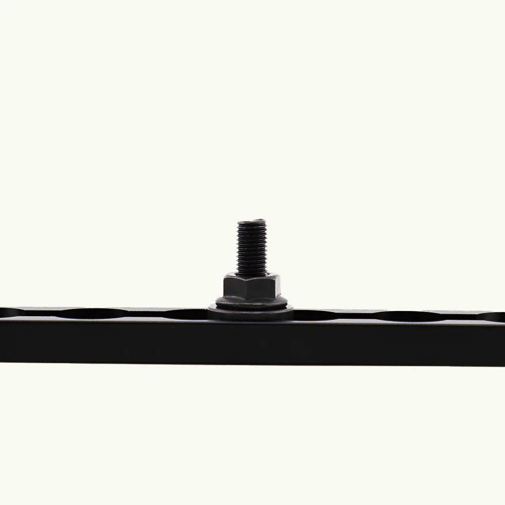 VanEssential Venture L-Track M8 Single Stud Bolts - 1 inch (25mm)