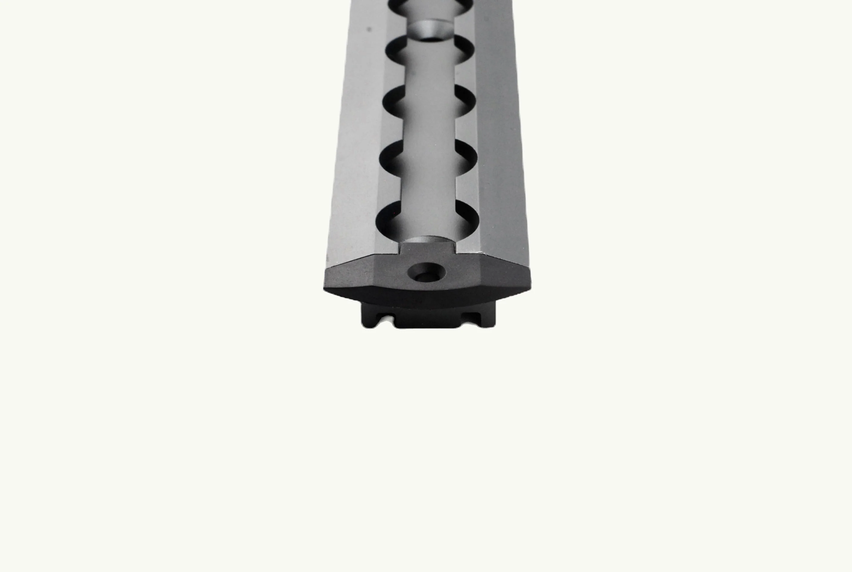 VanEssential Venture L-Track Recessed End Caps (4 Pack) - Image 3