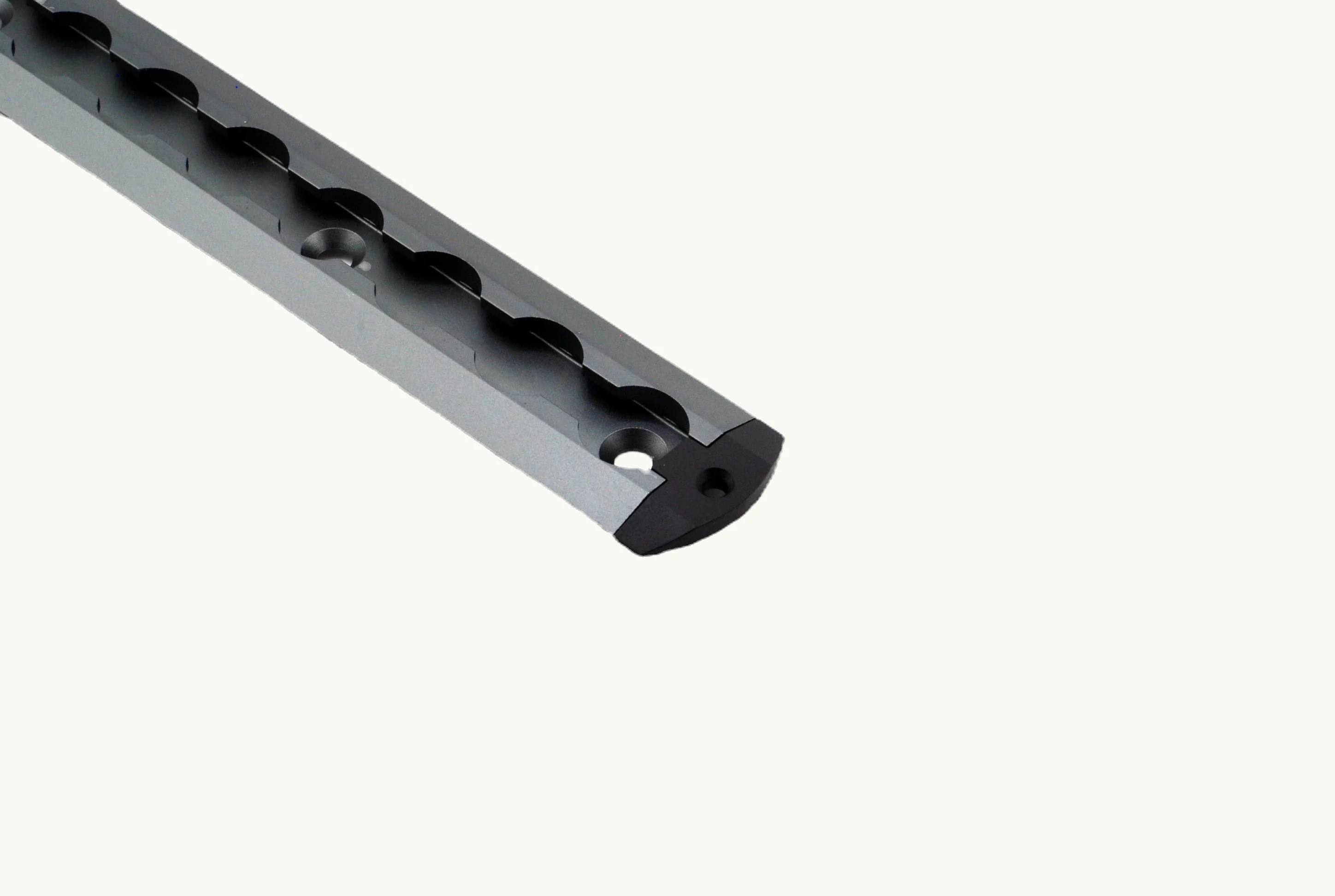 VanEssential Venture L-Track Recessed End Caps (4 Pack) - Image 5